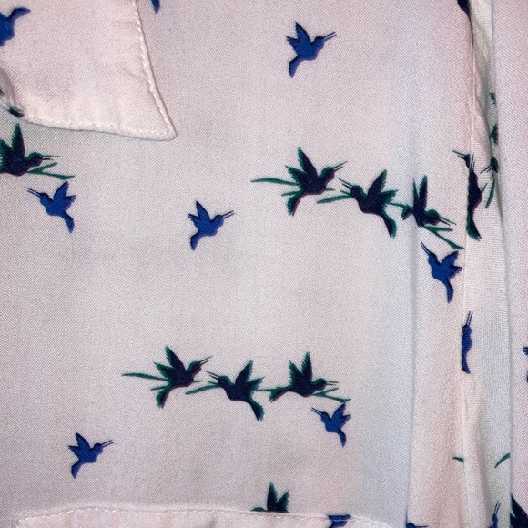 JUST living white bird blouse. Size L - Picture 3 of 7
